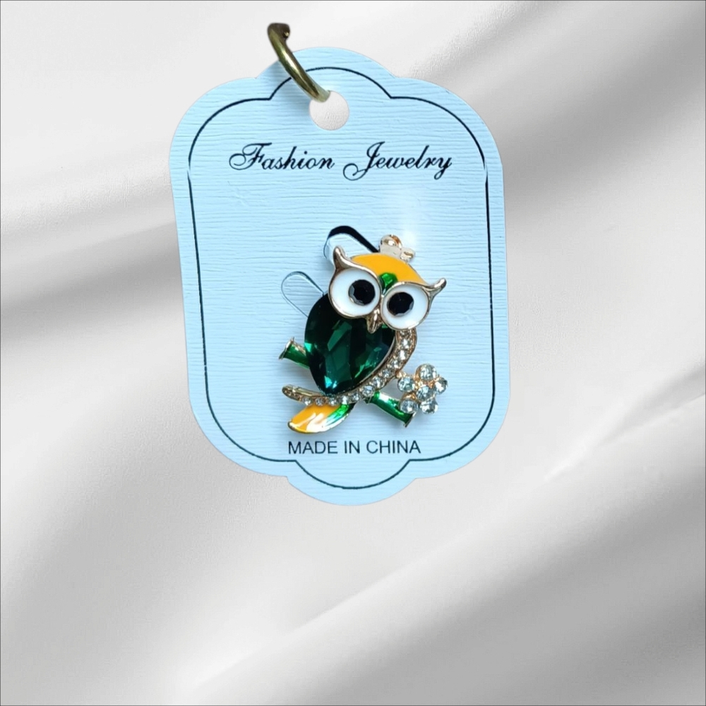 Owl Brooch - Picture 2 of 7